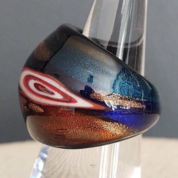 Hand blown multi color domed glass ring - Picture 3 of 7